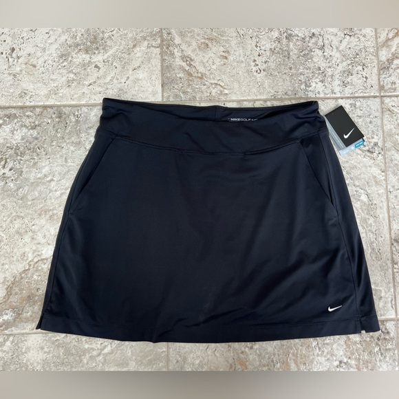 NIKE NWT Golf Dri-Fit Performance Golf Skort in Black, size XL - Picture 11 of 11